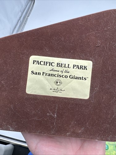 2000 Danbury Mint Pacific Bell Park Baseball Stadium San Francisco Giants - Picture 8 of 8