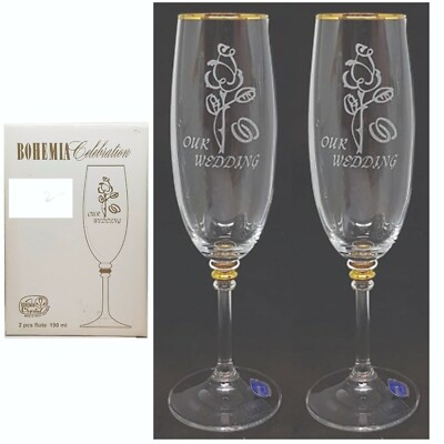 BOHEMIA CRYSTAL 2 x ETCHED  CRYSTAL WEDDING CHAMPAGNE FLUTES GOLD LEAF BNIB GIFT