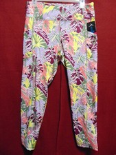 Pro Player Size Med. TROPICAL FOLIAGE Mstr Wicking Workout 7/8 Yoga Leggings NWT