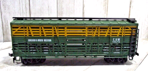 Vintage AHM Ho Scale Chicago & North Western Green & Yellow Cattle Car #5275 B - Picture 4 of 7