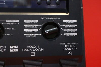 USED Roland GR 09 Guitar Synthesizer Pedal GR09 From Japan U2143