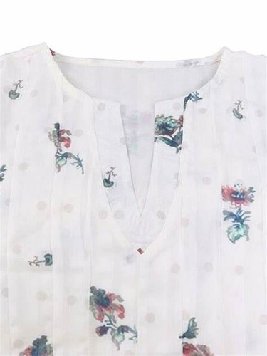 Blusa floral plisada estampado Liberty cuello en V Nlife talla XXL - Imagen 3 de 5