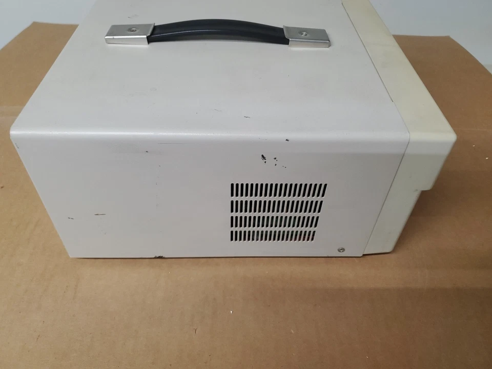 Fuente de alimentación CC programable Extech modelo 382280, 200 vatios, 40V/5A - FUNCIONA Foto 3 de 4