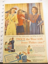 newspaper ad 1945 Americ Weekly IVORY FLAKES laundry soap detergent college girl