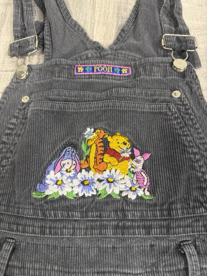 Mono de Pana Pooh Vintage Negro Disney Mameluco Bordado Adulto Mediano Foto 2 de 4