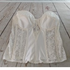 Carnival Lace Strapless Bustier Corset Bra Cream Size 40B CL 