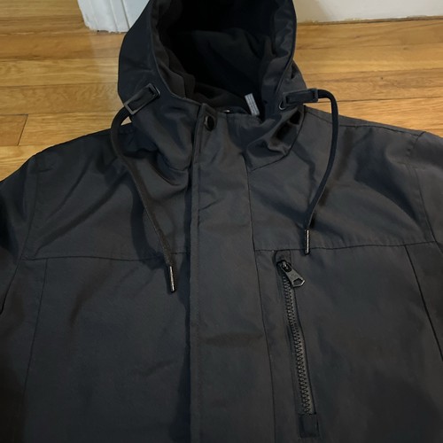 Men’s Calvin Klein Black Polyester Shell Jacket Size Small With Quilted Inside - Picture 3 of 8