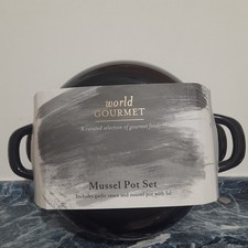 Dunelm Mussel Pot Set with Garlic Sauce Medium Size 18cm Traditional Mediterran