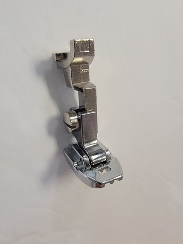 Concealed Invisible Zipper Presser Foot Fits  Bernina  Activa Virtuosa New Style