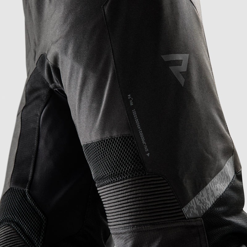 Black, photo 5 of 12
