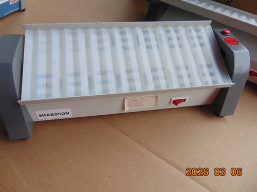 UNICO L-TTR-200 TEST TUBE ROCER FROM WORKING LAB GOOD CONDITION