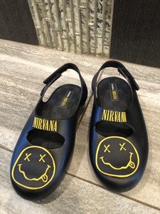 mini melissa size 10