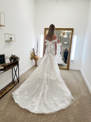 wedding dress that sparkles Glitter Dresses & Sparkly Bridal Gowns Lace gown has a plunging V Glitter Wedding Dresses for a