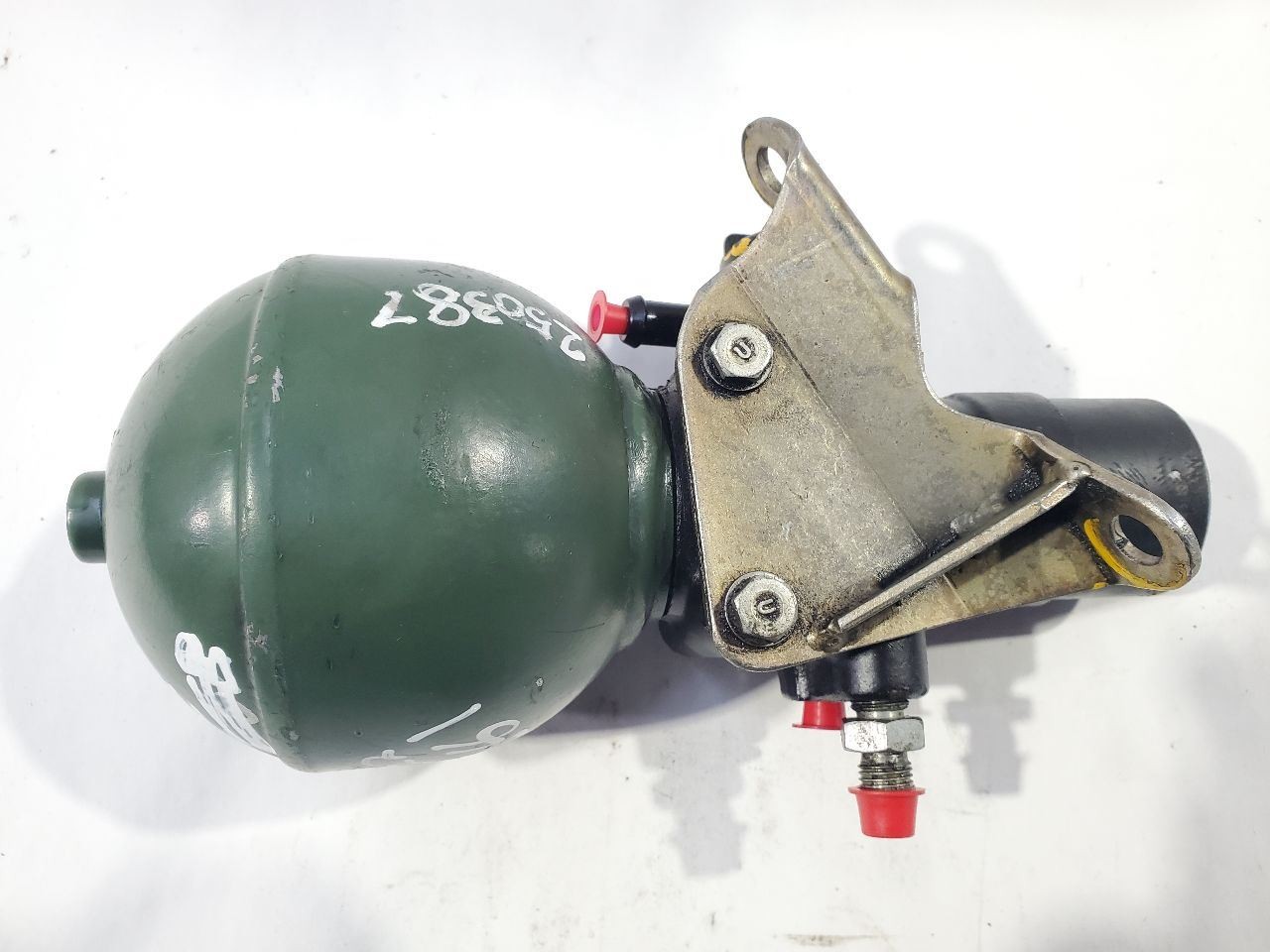 Bentley Turbo R 1991 Rear Right Brake accumulator