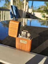 🔥RARE🔥VINTAGE Wooden Zippo with Niagra Falls Ontairo Insert