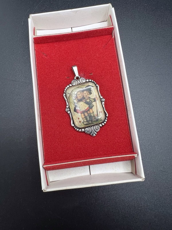 Vtg 1982 ARS HUMMEL W. Germany Silver Plated Pendant IOB STORMY WEATHER