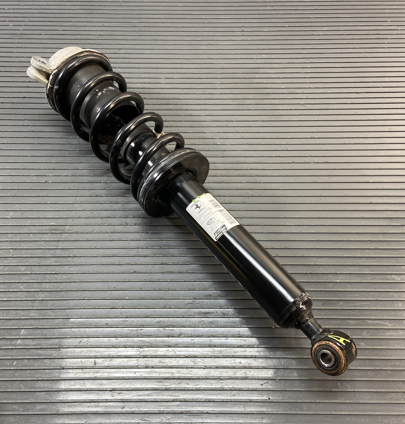 2018-2023 Ferrari Portofino RWD Front Right Or Left Strut Shock 854341 OEM