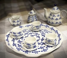 Porcelain Blue White 1:12 Dollhouse Tea  Coffee Set Painted 7pcs with Teapot