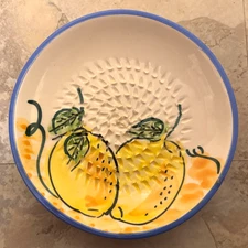 Rupi 1980 SPANISH GARLIC GRATER Zester PLATE DISH Hand Made Painted Lemons ~5"