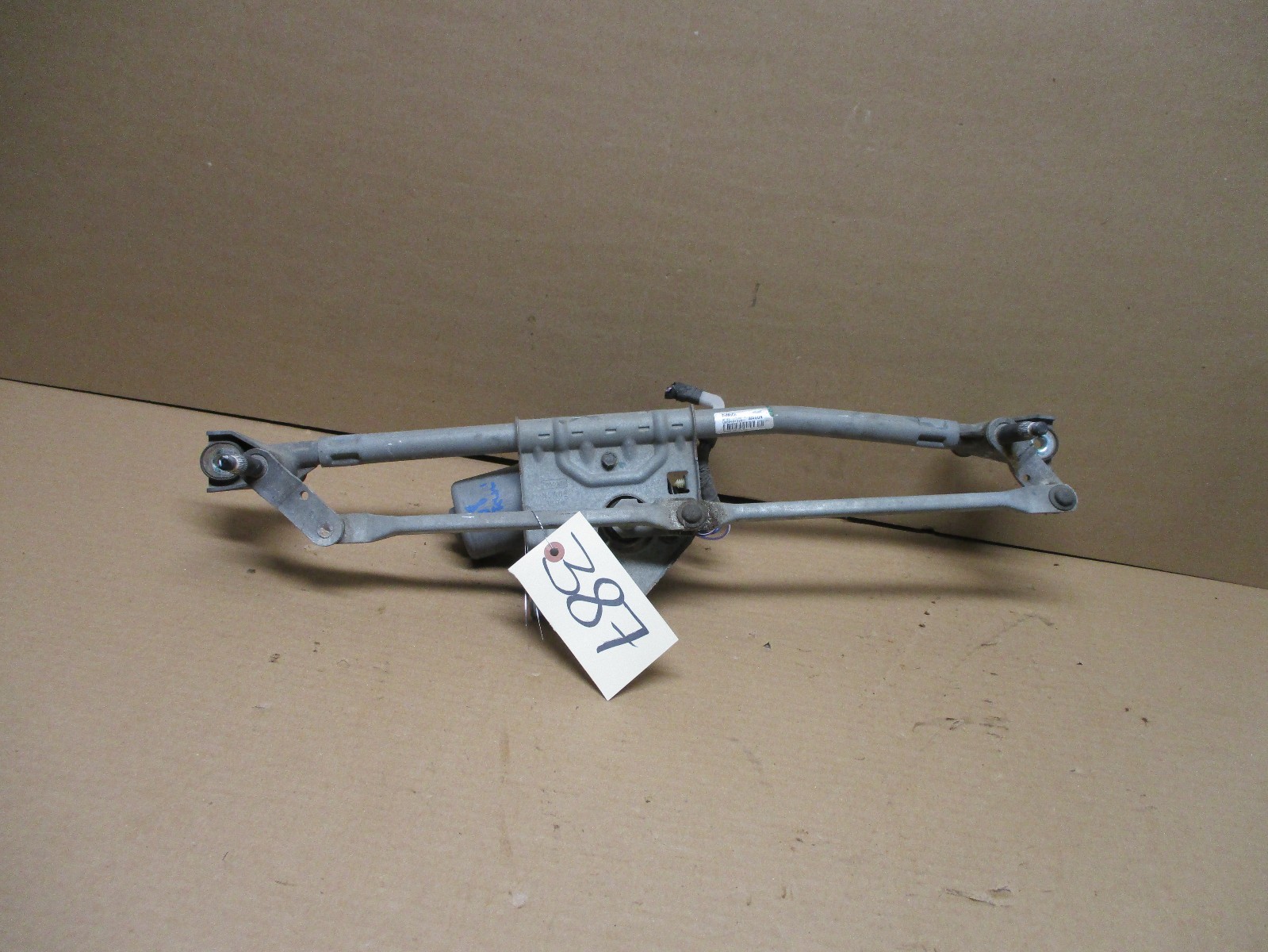 2008 2009 Taurus Used Front Windshield Wiper Motor Linkage Transmission #387