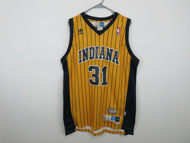 pacers yellow jersey