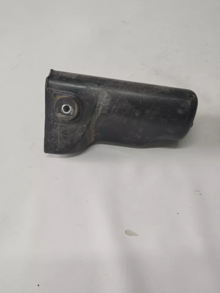 Caja de herramientas Kawasaki KE125 1980-1981 sin tapa 32098-022 Foto 3 de 4