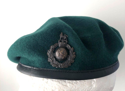 ROYAL MARINES COMMANDO OFFICER QUALITY BERET & BRONZE CAP BADGE  MNE-CSGT SBS