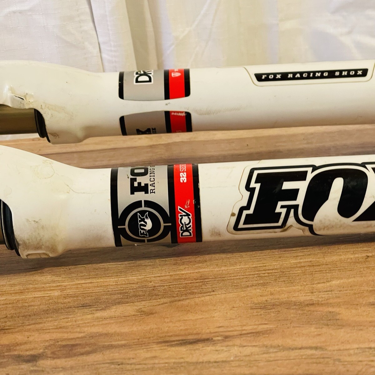 Fox F 32 Series RL 26 Inch Trek DRCV Fork 200mm Steerer