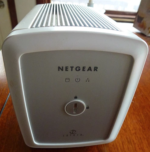 Used NETGEAR Storage Central SC101, Shareable Network Storage Drive