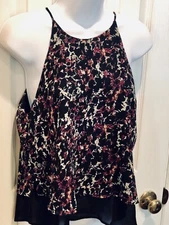 ASTR black/fuschia high neck flowing sleeveless blouse With Abstract Pattern.NWT