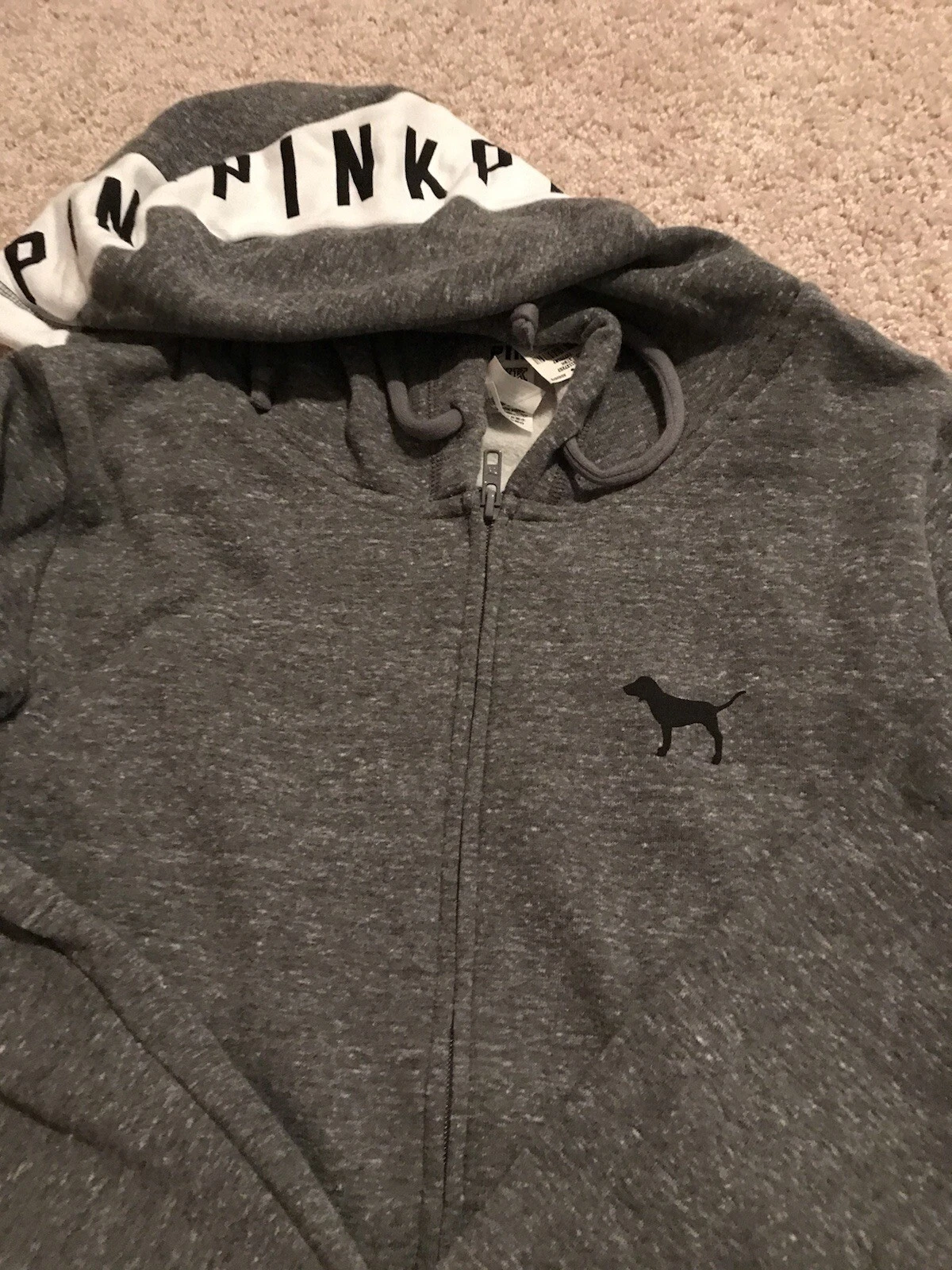 UNDERCOVER Felpa con cappuccio Victoria’s Secret Love rosa full zip media nuova con etichetta grigia