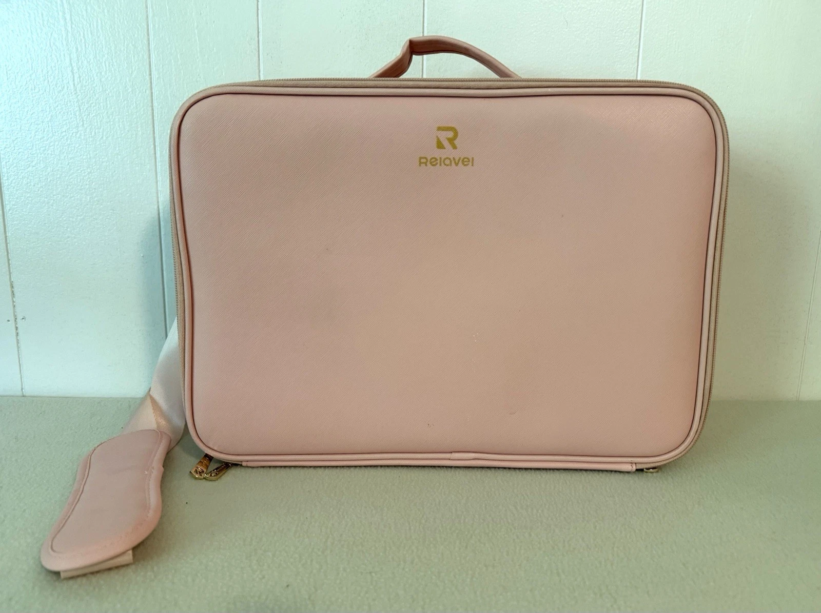 Relavel Rose Pink Makeup Cosmetic Train Travel Case Organizer