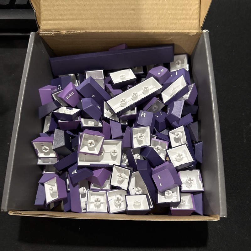 purple gaming keycaps