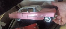 1955 CADILLAC FLEETWOOD SERIES 60 PINK "ELVIS PRESLEY" 1/43 BY GREENLIGHT 86491