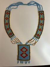 Vintage Beaded Native American Necklace Handcrafted, 17  Seed Beads Blue Red