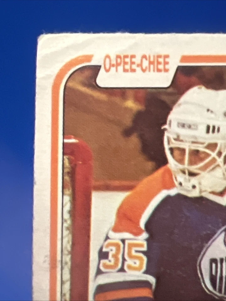 1981-82 O-Pee-Chee Andy Moog Rookie Card #120 Edmonton Oilers RC Creases - Image 3 of 4