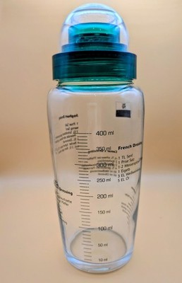 WMF Salat Dressingshaker 400ml, Glasbehälter mit Skalierung und Rezepten