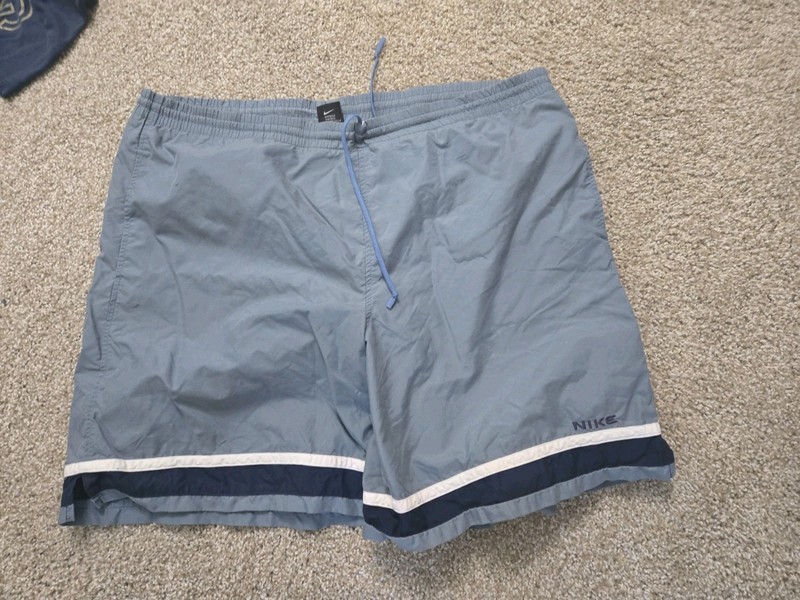 Nike Mens Mesh Lined Athletic Swim Trunks Shorts XXL