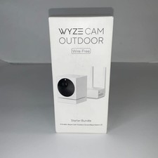  NEW WYZE 1080p HD Outdoor Cam Starter Bundle Base Station  1 Camera WVOD1B1 