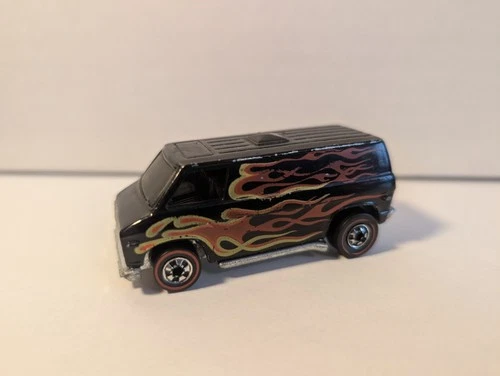 Vintage 1974 Hot Wheels Hot Rod Super Van Black w/Flames - Redline Tires