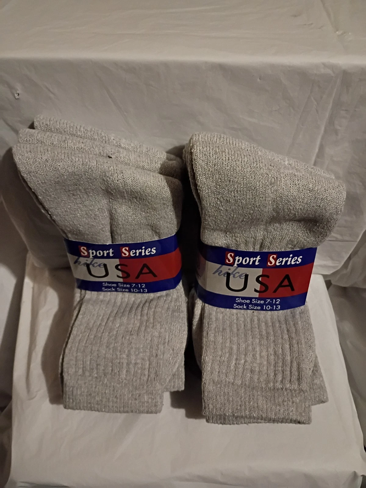 USA Crew Socks Gray Men's Size 10-13 Cotton Polyester Hiking All Seasons