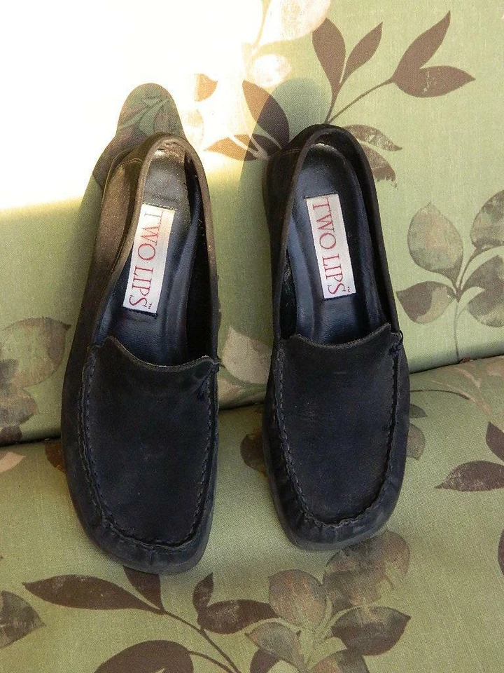 Mocasines/zapatos/planos cómodos de gamuza azul marino Two Lips, talla 6,5 Foto 2 de 4
