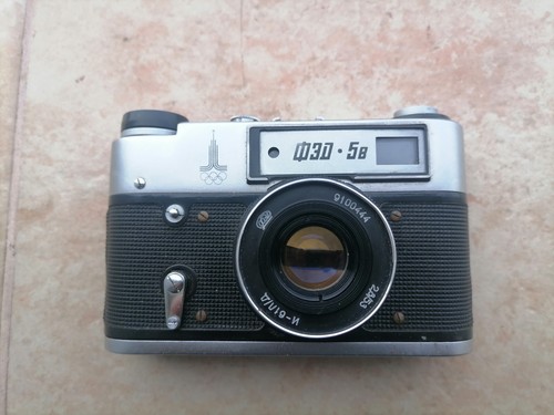 Vintage Soviet Union FED 5 "OLYMPIC's" 35mm Film Camera With Case - Picture 2 of 10
