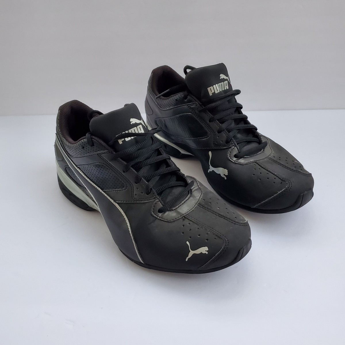 PUMA Men's Tazon Fade Sneakers Black with Gently used