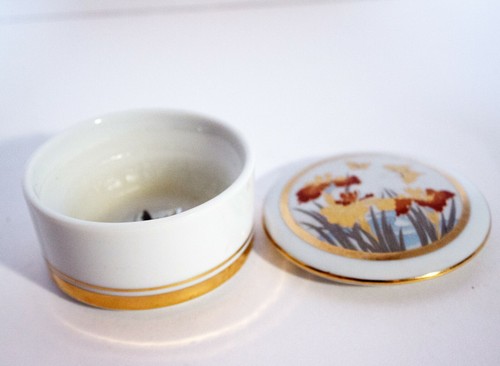 Scatola Trinket 3" Tonda Porcellana Chinoiserie Floreale Farfalle Gioielli 2 Pz. - Foto 4 di 5