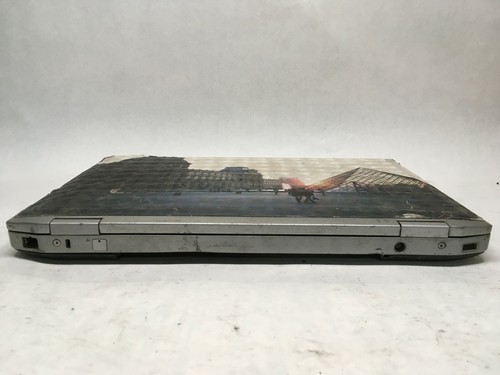 Dell Latitude 15" (AS IS / FOR PARTS) - DOES NOT TURN ON - JZ - Picture 9 of 9