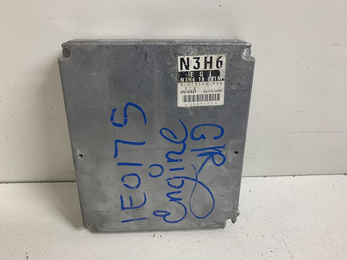 2004 Mazda RX8 RX-8 N3H6 18 881M Engine Computer Control Module