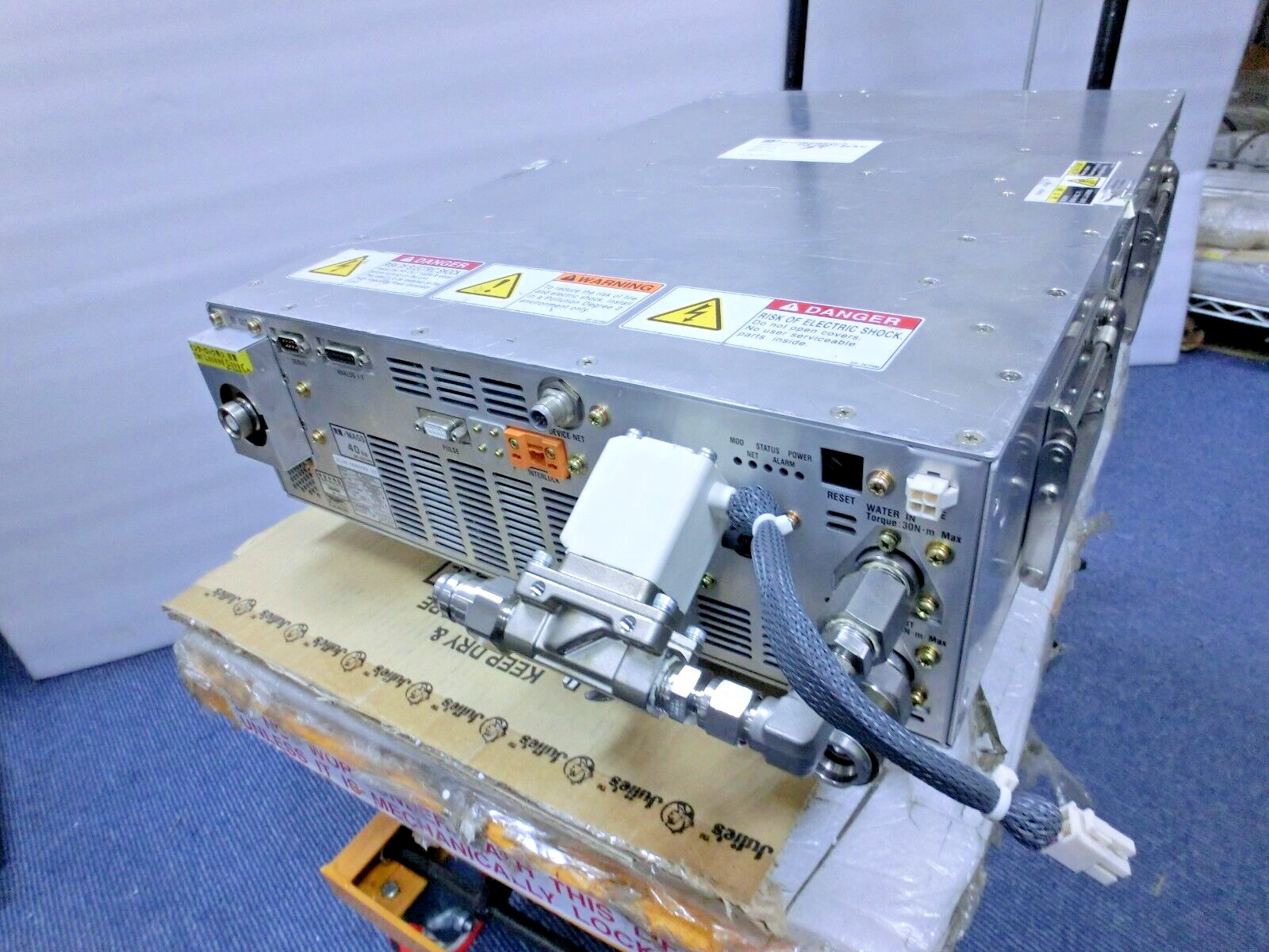 Daihen FGA-30G1 RF Generator,Tokyo Electron 2L39-000099-32,40.68mHz,3000W_,8558