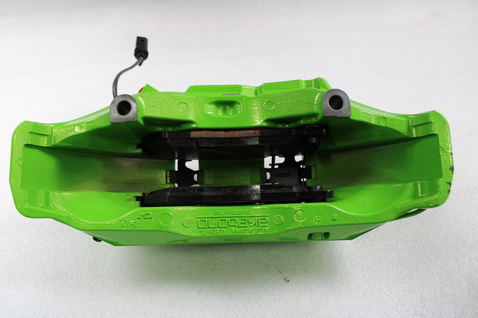 Lamborghini Urus, RH, Right, Front Caliper, Green, Used, P/N 4M0615105KH