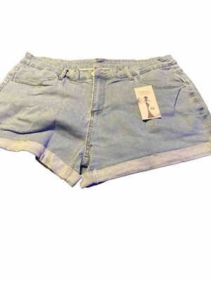 Woman s size 22 Denim Rolled Shorts Blue Jean 4 Pocket Cotton Blend Light Wash